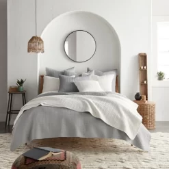 Mills Waffle Quilt And Pillow Sham Set - Levtex Home -Home Series Shop GUEST 08754047 f519 4889 934c 065436db9cb9