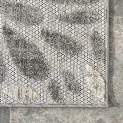 NuLOOM Floret Raised Indoor And Outdoor Patio Area Rug -Home Series Shop GUEST 205e37a9 a96a 4e32 9689 c9911cd98330