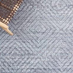 Abstract ABT146 Hand Tufted Area Rug - Safavieh -Home Series Shop GUEST 4f74684c 2842 4f75 84a3 5f032f8638c9