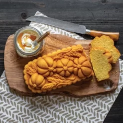 Nordic Ware Wheat & Pumpkin Pan - Brown -Home Series Shop GUEST 5d2abdf2 a9a8 44c4 9453 81bdc564bc17