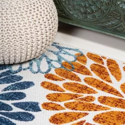 Crisantemo Floral Indoor/Outdoor Area Rug - JONATHAN Y -Home Series Shop GUEST 688b951f b8fe 47e7 99db fb09b7d4ab51