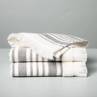Multistripe Bath Towels Cream/Gray - Hearth & Hand™ With Magnolia 4 Multistripe Bath Towels Cream/Gray - Hearth & Hand™ With Magnolia - Image 4