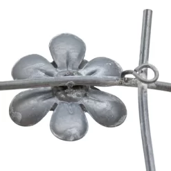 Flower Gray Metal Wall Art - Foreside Home & Garden -Home Series Shop GUEST c2428ea5 a708 4b4c 9fed 3fd780defd18