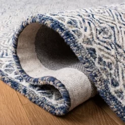 Micro-Loop MLP526 Hand Tufted Area Rug - Safavieh -Home Series Shop GUEST e929d268 ac41 4f1f 94a3 056da7c02daf