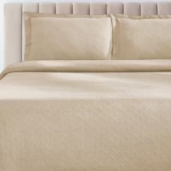 Basketweave Jacquard Matelassé Cotton Bedspread Set - Blue Nile Mills -Home Series Shop GUEST f9cecfc5 b895 4742 b306 d2e73aa0165f